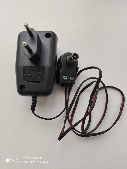 Блок живлення 220V/50 Hz  2/12V 100mA