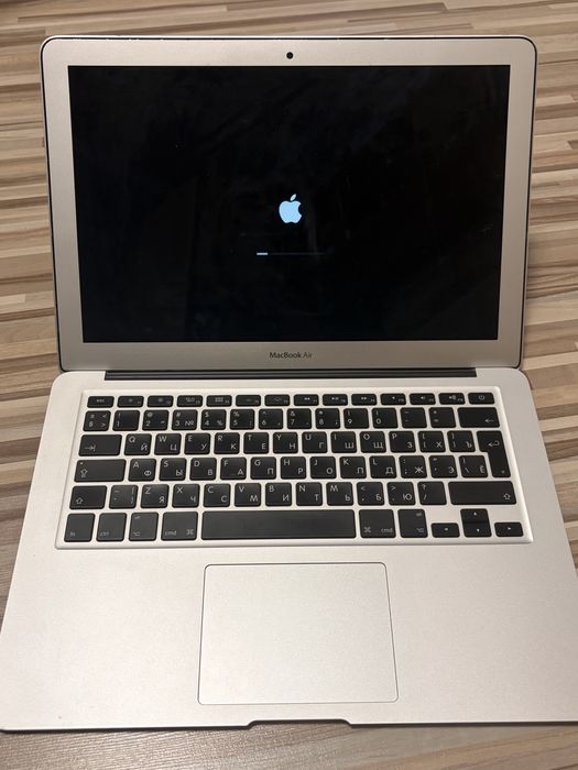 MacBook Air 13” 2015 року