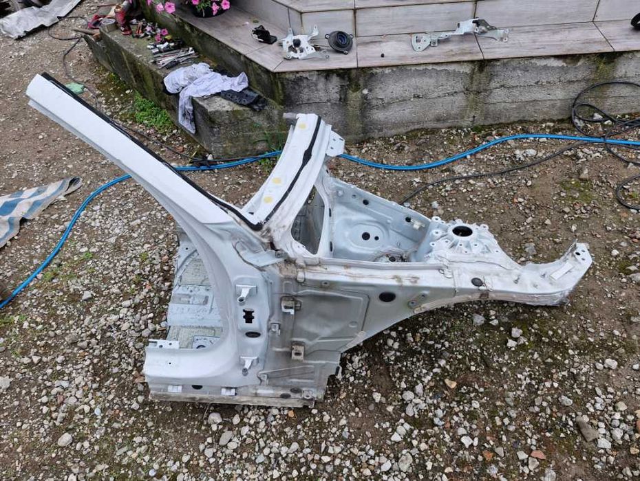 Четверть BMW 3 G20 крило кузов разборка