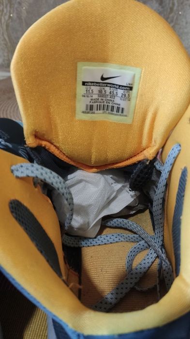Кроссовки баскетбольные NIKE р. 45,5(29,5 см)