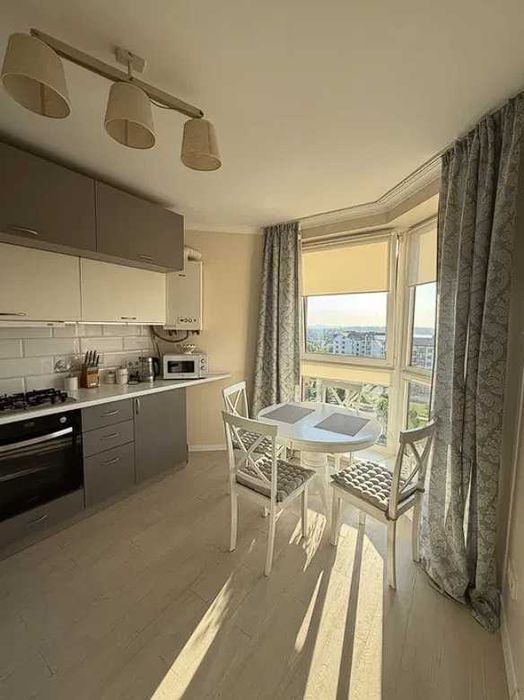 Продам 2 кімнатну новобудову