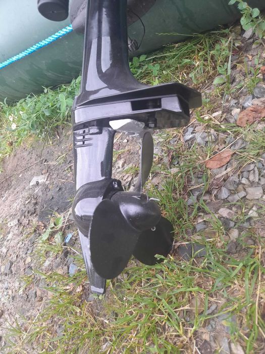 Лодка з мотором THUNDER