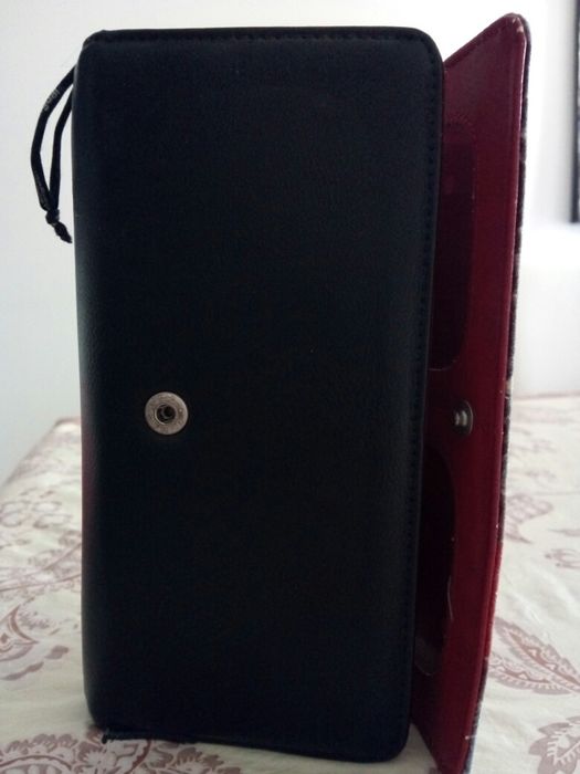 Carteira de Senhora "Desigual"