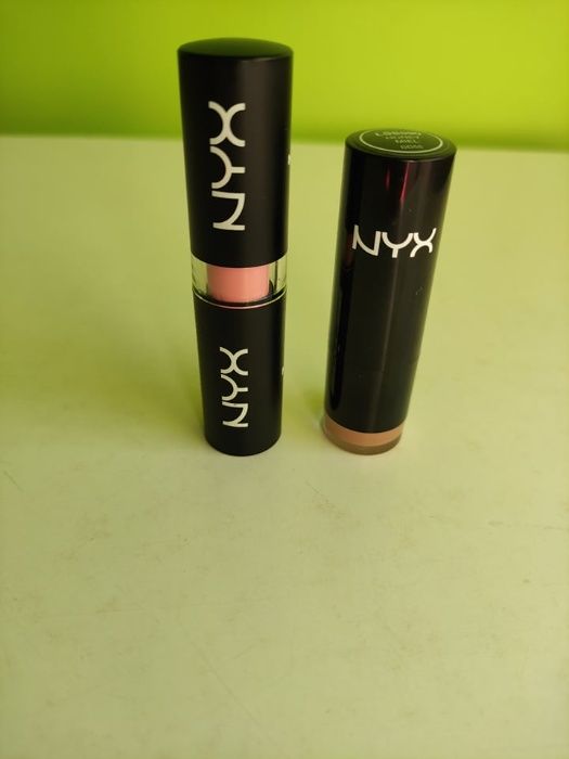 Batons Matte NYX, NOVOS!