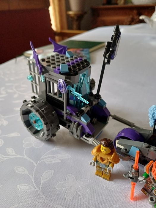 Lego kompletny zestaw 70349 Miażdżacy  Pojazd Runy