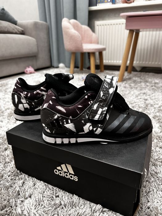 Штангетки Adidas POWERLIFT 3