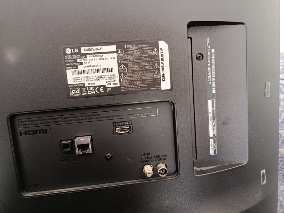 Vendo TV LG (ecrã partido)