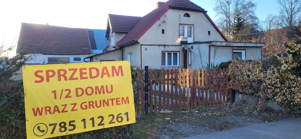 Sprzedam Dom w zabudowie szeregowej wraz z 7 arową działką