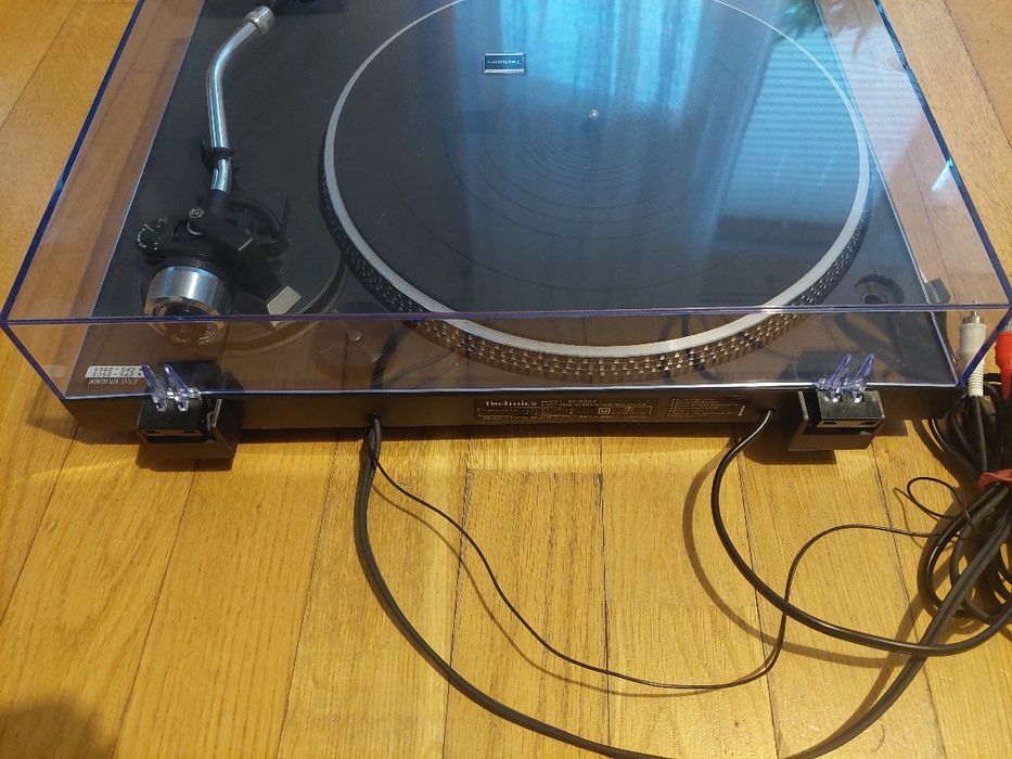 Gramofon Technics Direct Drive SL -D202