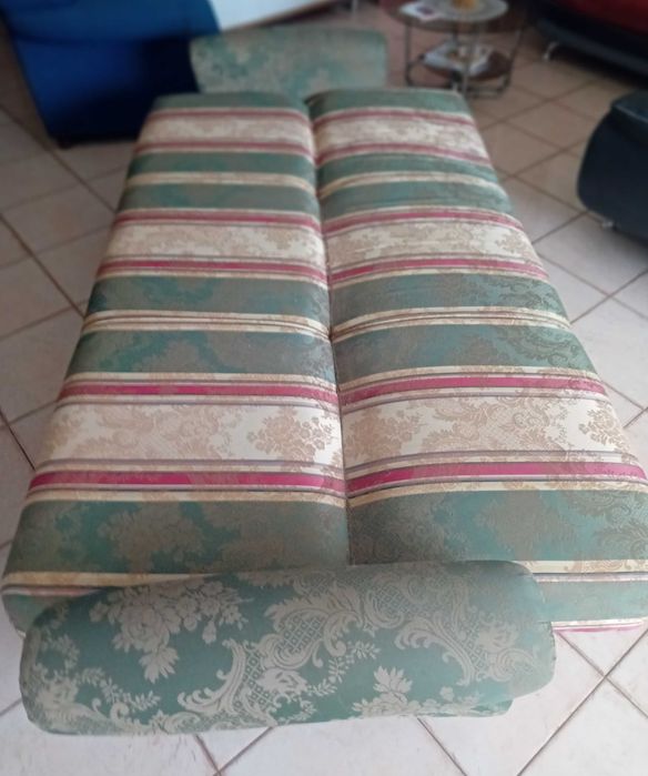 Sofá cama usado