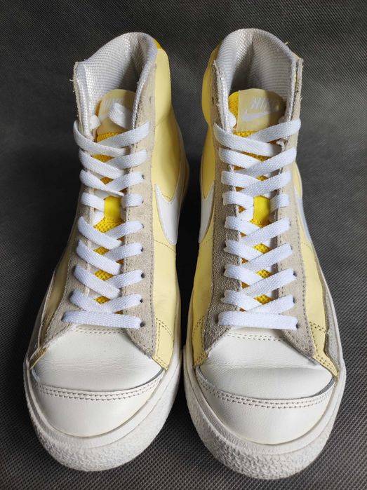 - Nike Blazer Mid 77  - Sneakersy r. 40