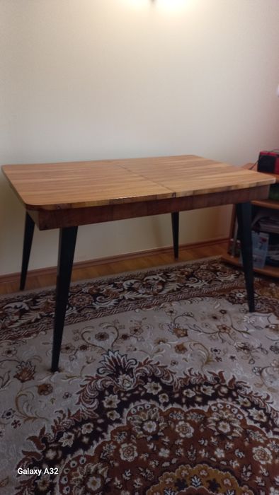 Stół retro, PRL, rozsuwany