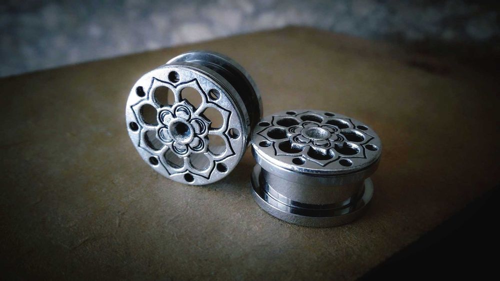 Piercings brincos tuneis alargadores argolas plugs de orelha aço