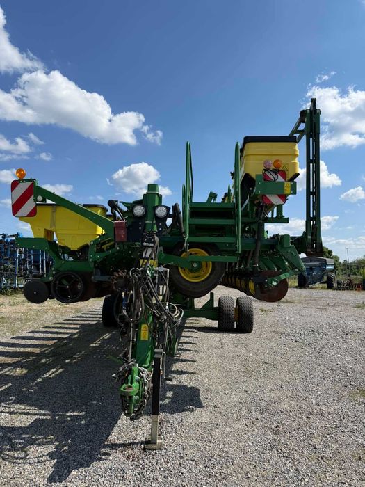 сівалка John Deere 1745 (16-рядна) 2017 рік