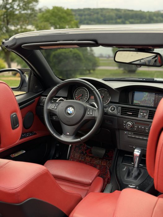 Продам BMW бмв e93 n52b30