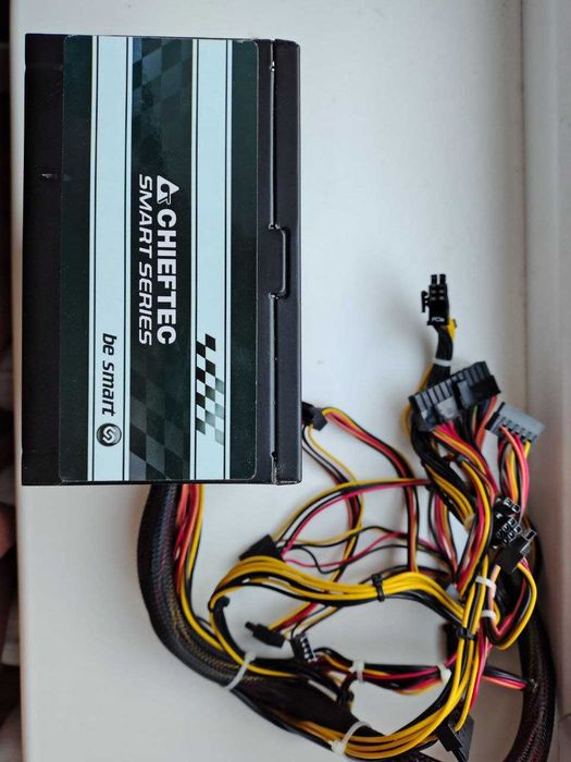 Блок живлення CHIEFTEC GPS-700A8, 700W