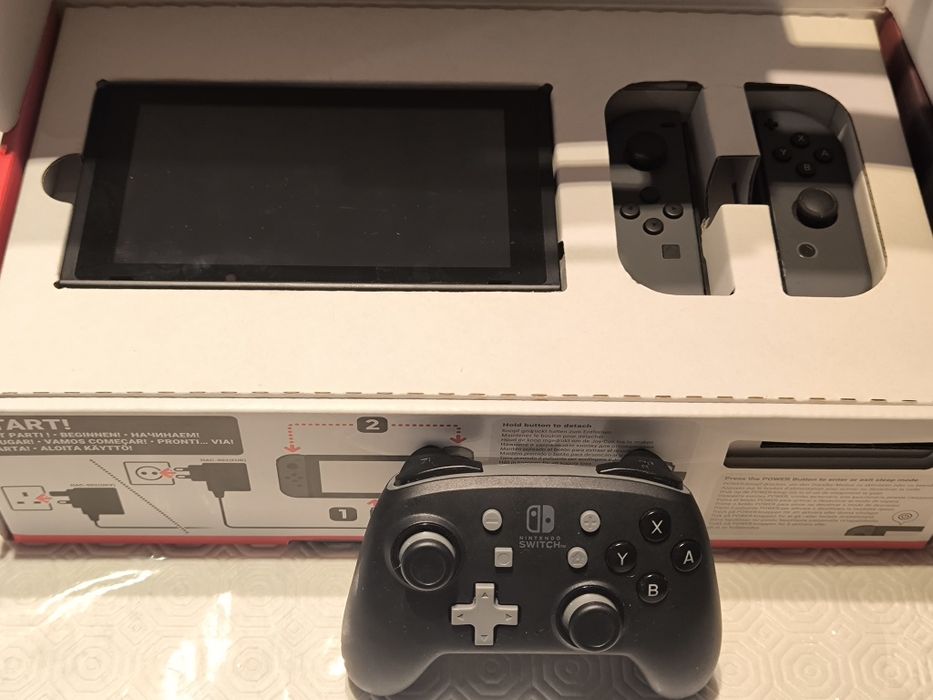 Nintendo Switch V2 Bundle + Pro Controller + 4 Original Games | Like New!64751007457025121