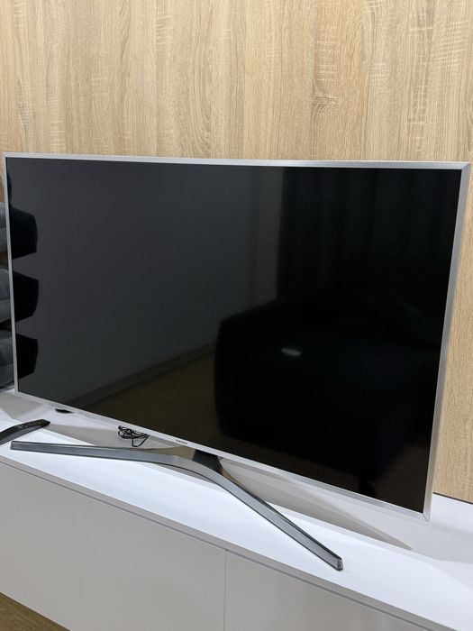 Продам телевізор samsung 49