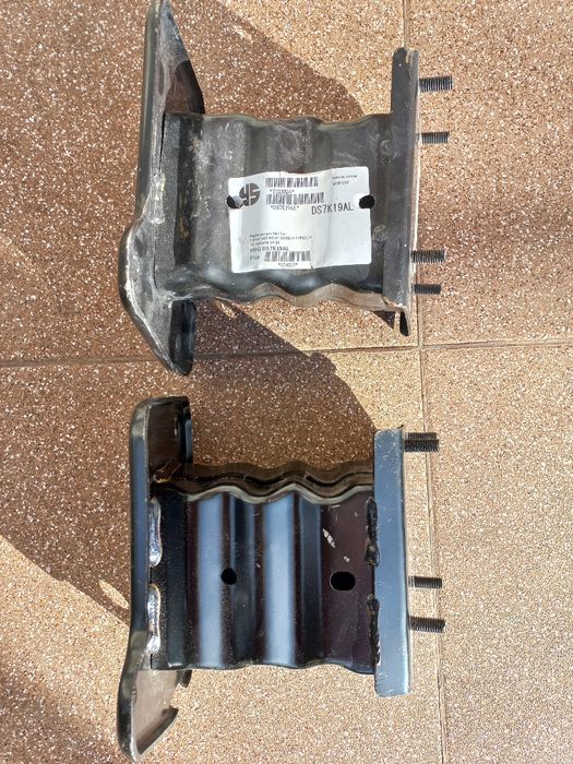 Nissan Rogue 2014-2020 крепление усилителя (кранштейны)