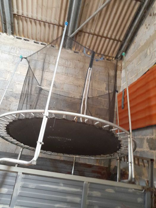 Trampolina dziecięca 2 metry średnicy