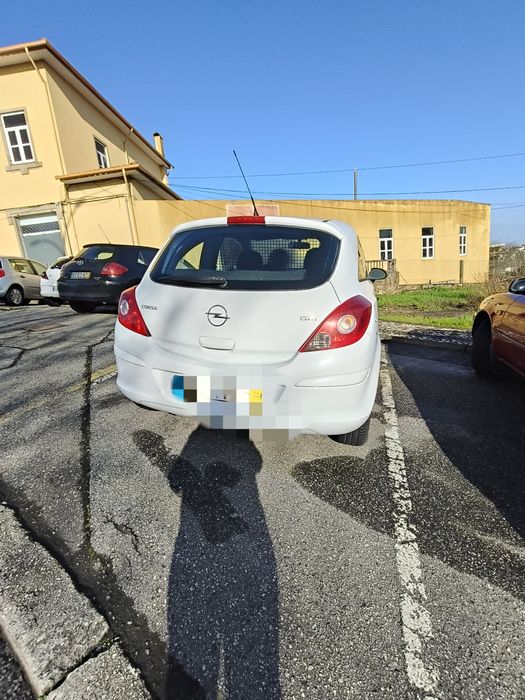 Opel corsa 1.9 CDTI 2008