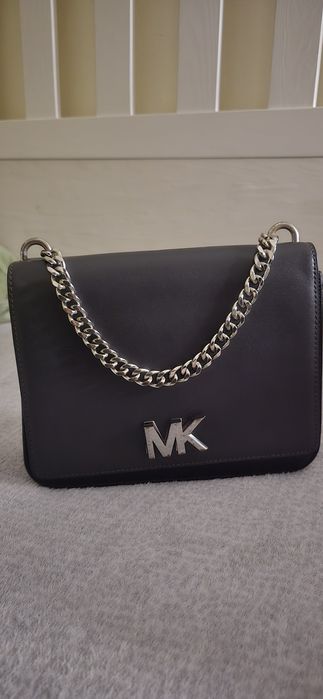Mala Michael Kors