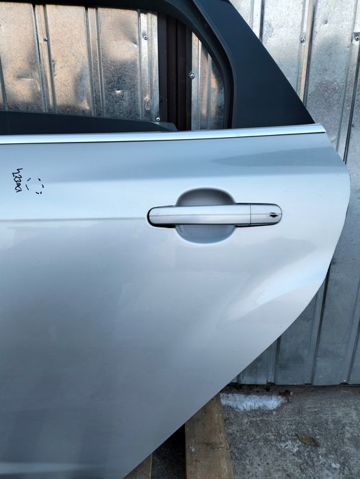 drzwi lewe tylne ford focus iii mk3 kombi lata 11-15 oryginal