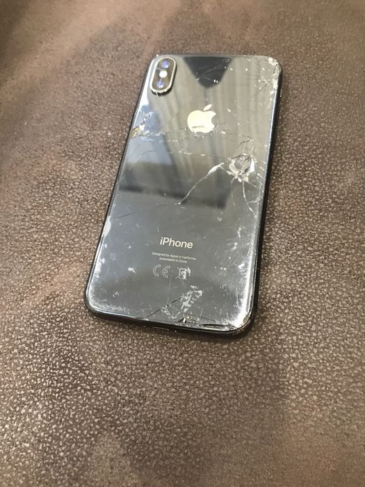 iPhone x 64 на запчастини