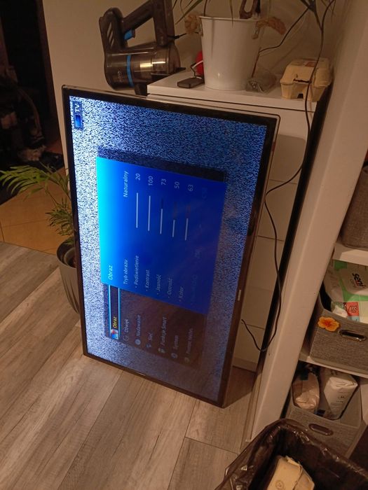 Smart TV Samsung UE40F6320AW 40" 3D 1920*1080 na części lub w całości  Podstawa  Stopa (Bez pilota i kabla)