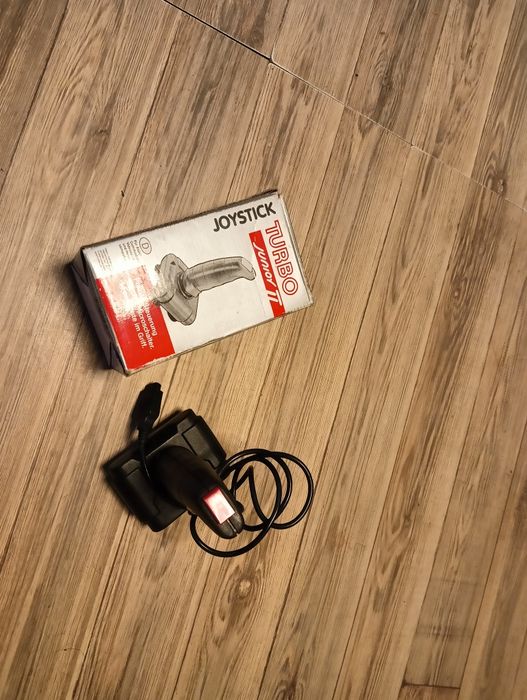 Joystick Atari Commodore Amiga