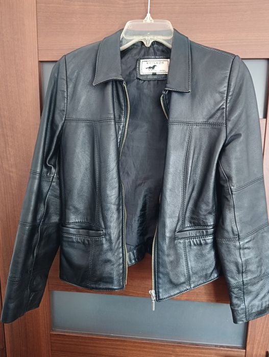 Czarna Kurtka skórzana damska