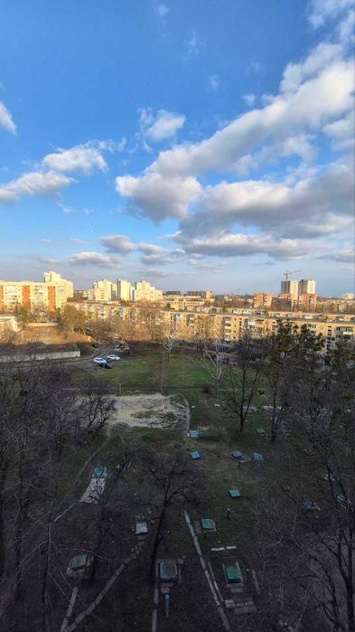 Продам 3к квартиру Нові Будинки, метро Палац Спорту, Льва Ландау MA