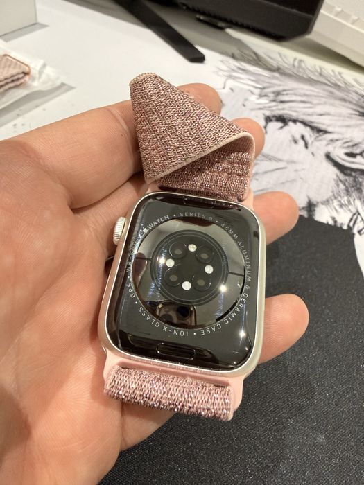 Apple Watch Series 9 45mm – Aluminium + dużo pasków GRATIS