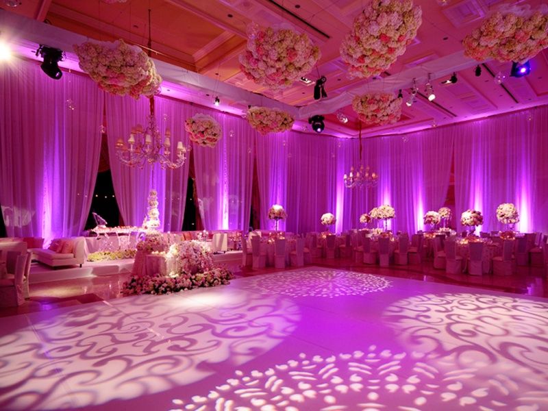 Pokrowce białe uniwersalne na wesela, komunie -Dmuchane zjeżdżalnie