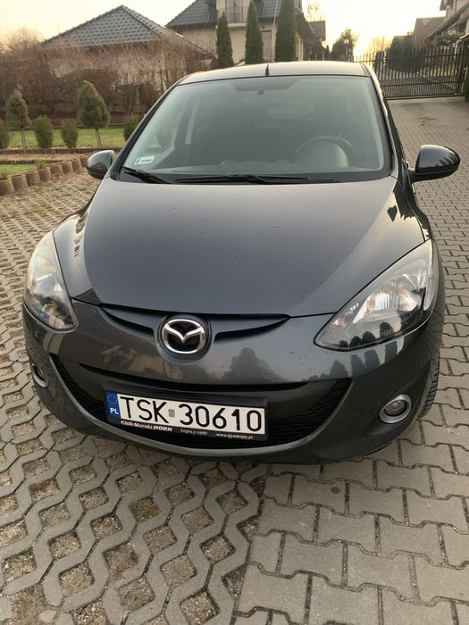Mazda 2, rok 2013, benzyna