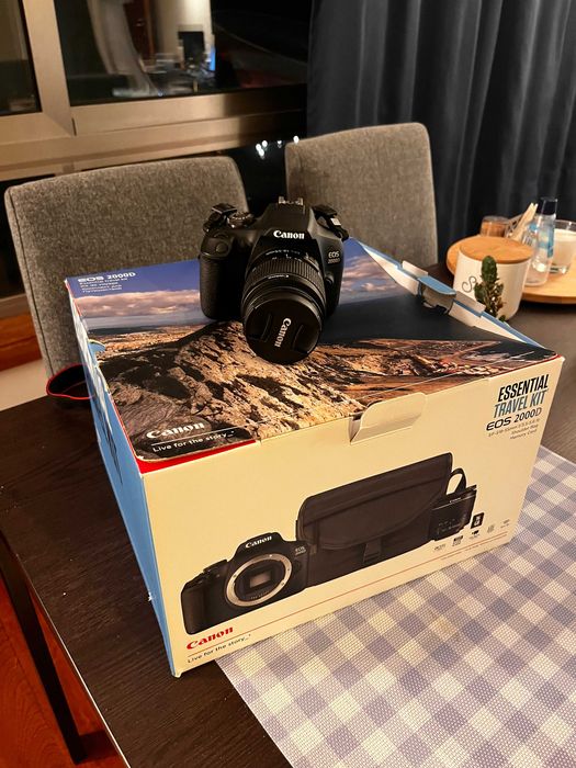 Canon EOS 2000D + Bateria Extra — Excelente Estado