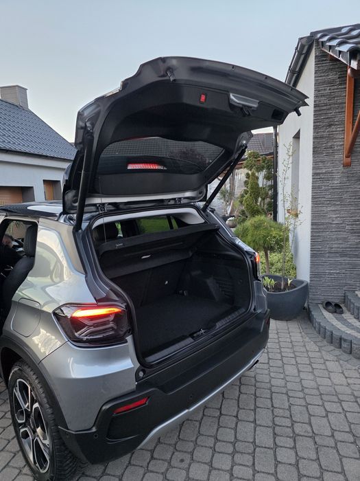 Sprzedam JEEP AVENGER Summit Hybrid 2025 rok