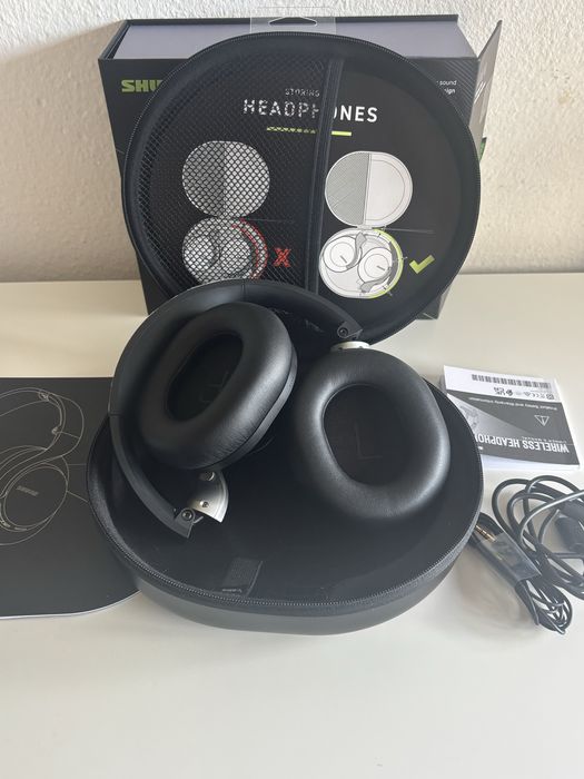 Shure AONIC 40 Auscultadores Bluetooth com Cancelamento de Ruído Pretos