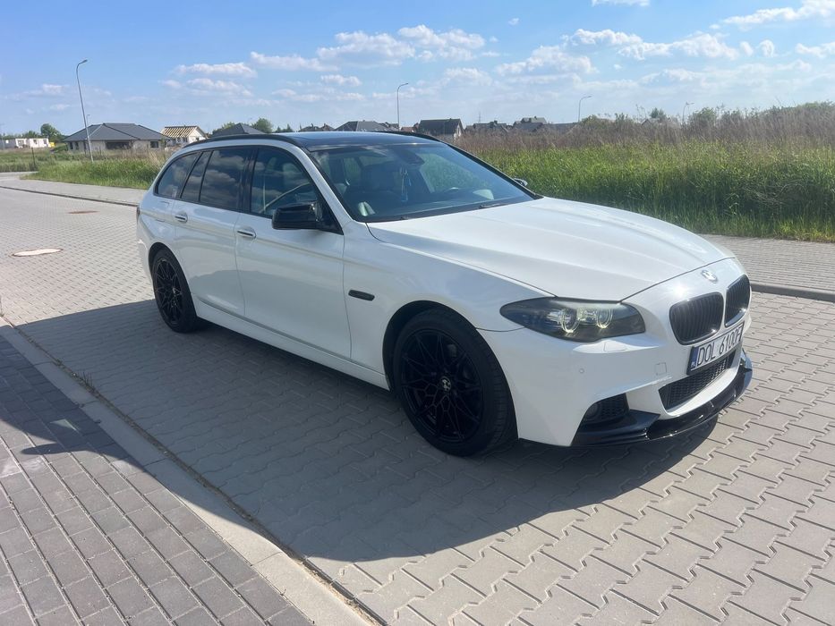 BMW Seria 5 BMW F11 520D*Head Up*BiXenon*Panorama*Automat 8HP