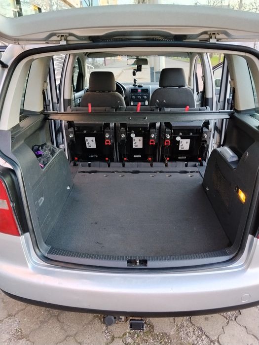 Фольксваген туран 1.9 tdi свіжо пригнаний, дуже хороший стан