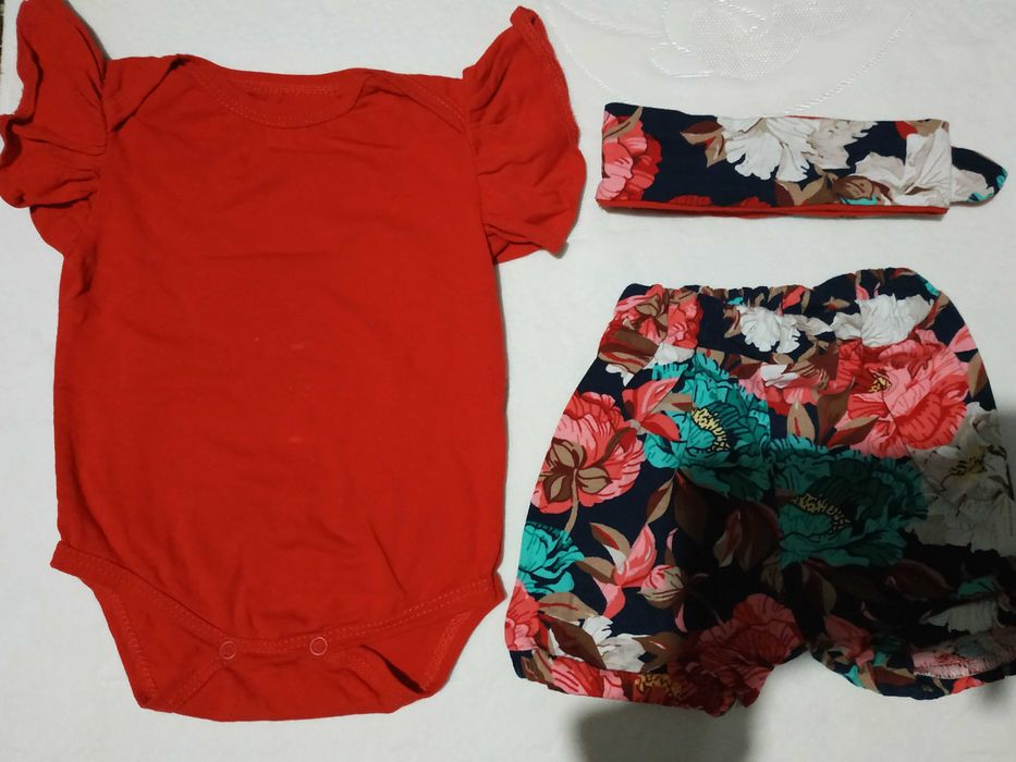 Одяг для дівчинки