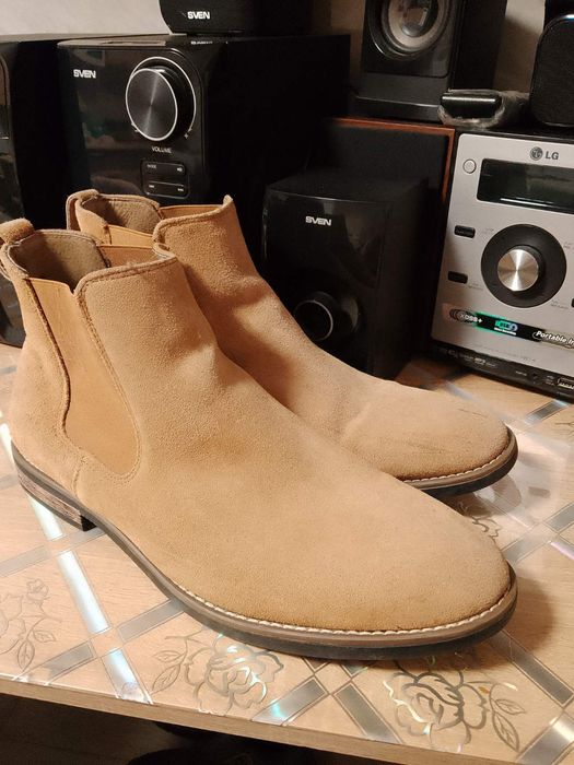 Взуття великих розмірів