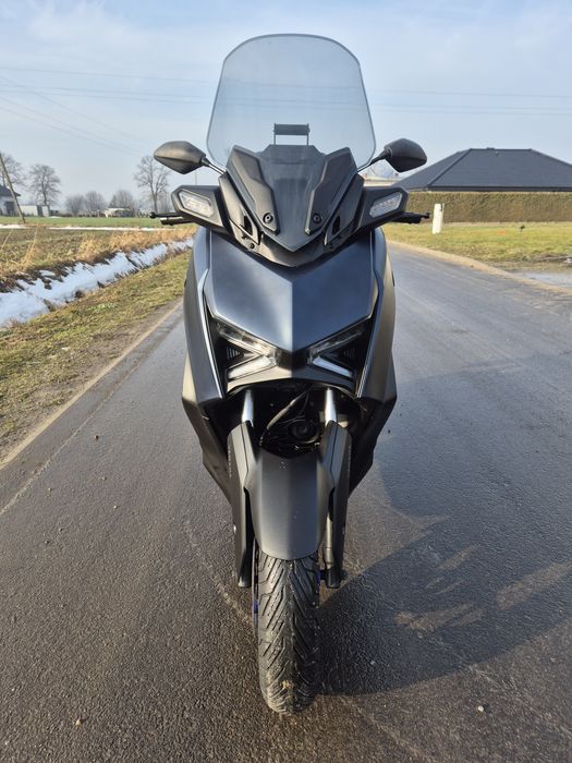 Yamaha xmax x-max 300 transport 2023 forza tmax burgman