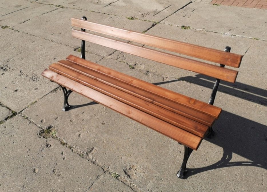 Ławka ogrodowa  nogi aluminium