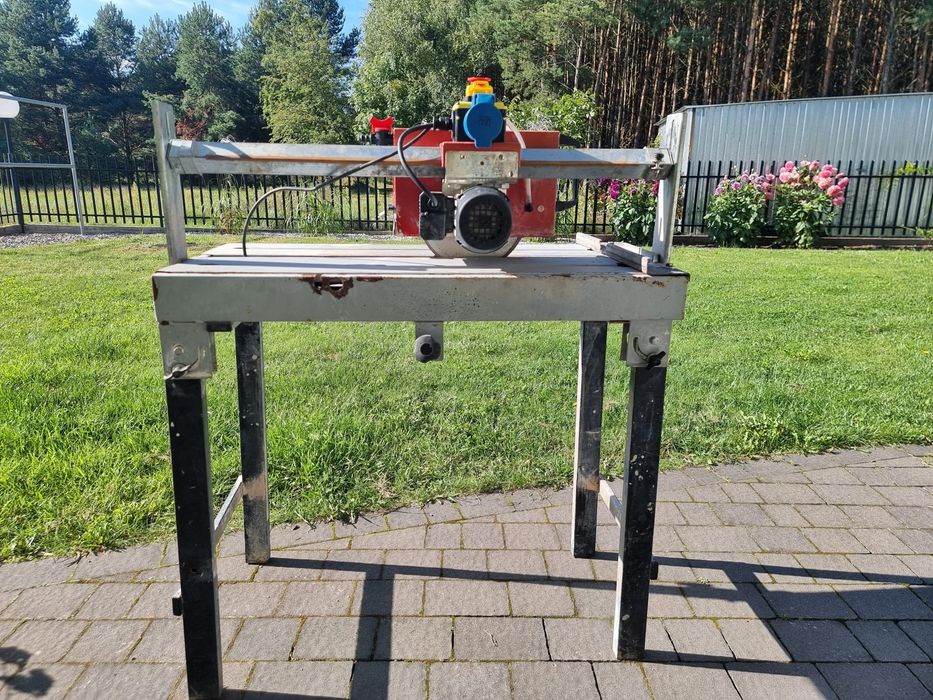 Maszyna do cięcia płytek, gresu itp