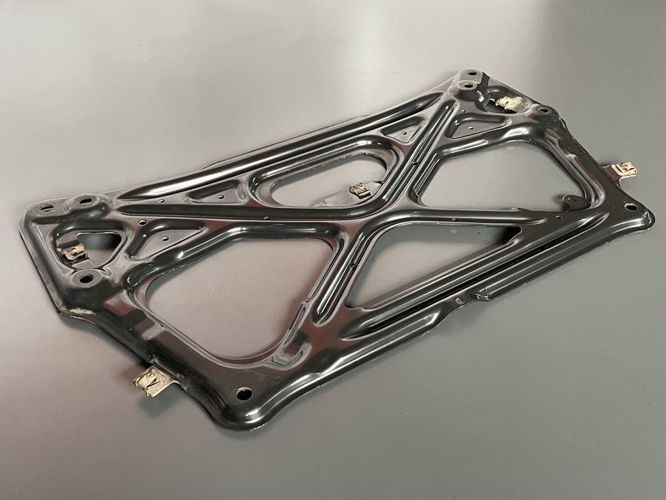 Кронштейн підрамника Audi A6 C7 Підсилювач Плита Ауді А6 С7 Розборка