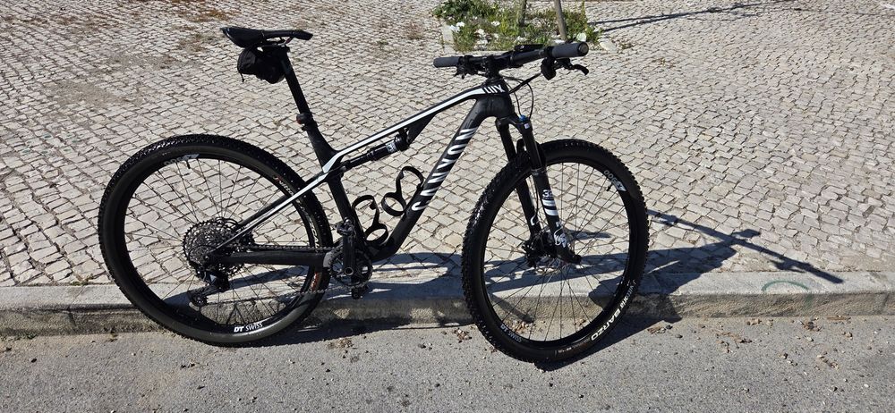 Canyon Lux CF 6.0 2021