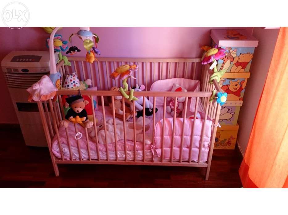 Berço + Colchão.