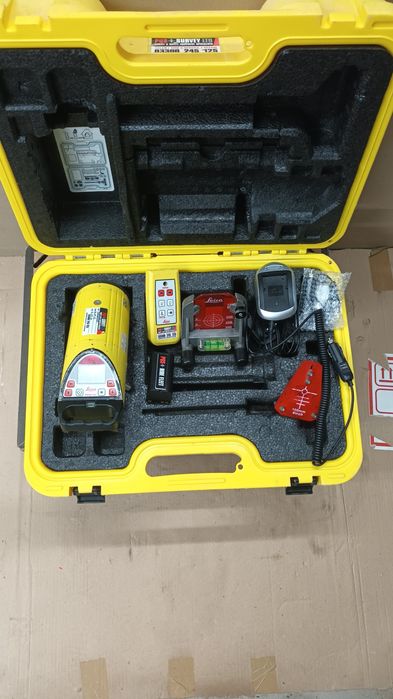 Laser rurowy Leica Piper 100 niwelator FAKTURA