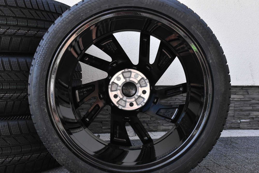Nowe koła zimowe OEM VOLKSWAGEN Passat Adelaide 19" Continental 2025r
